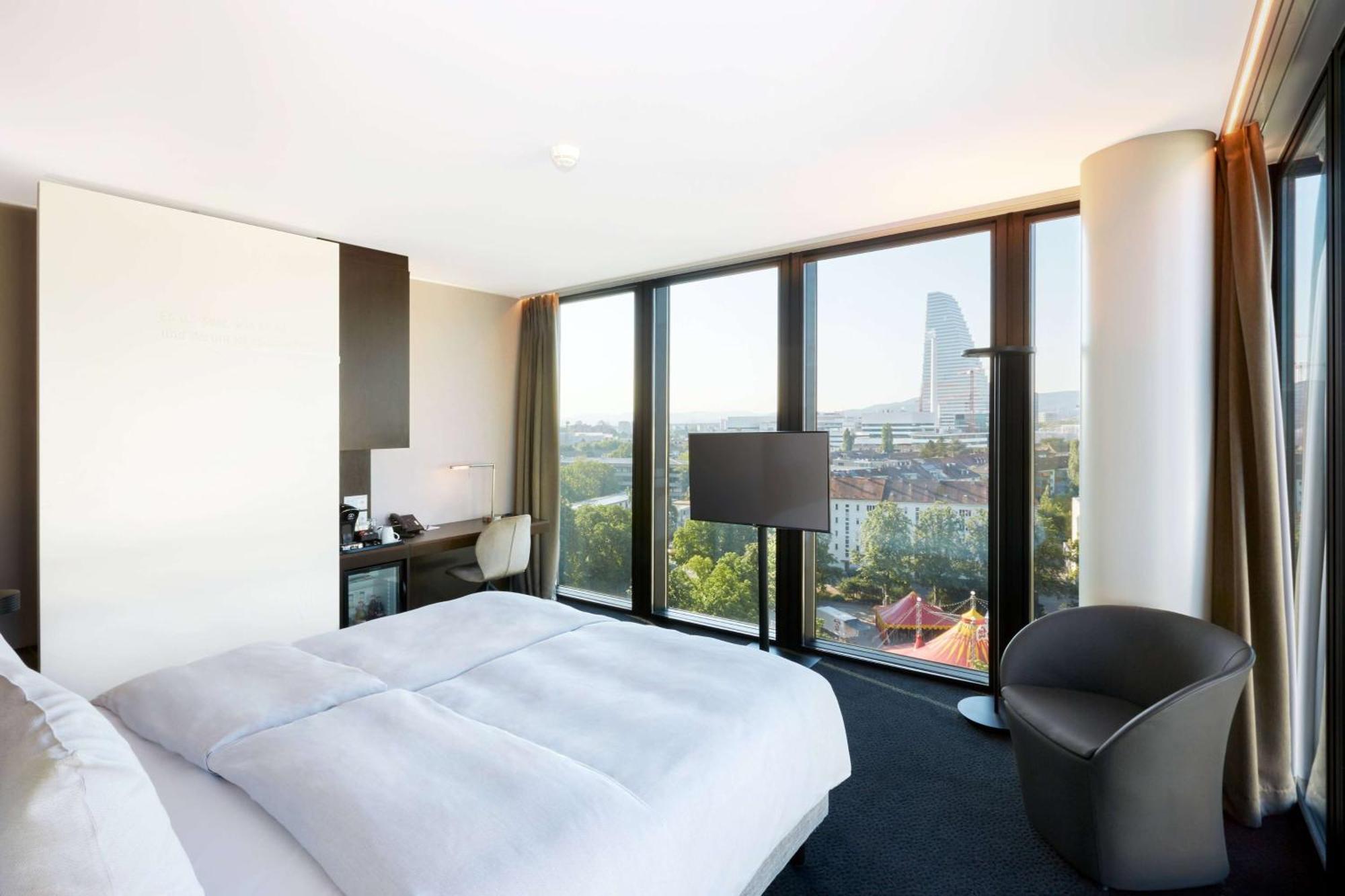 Hyperion Hotel Basel Luaran gambar