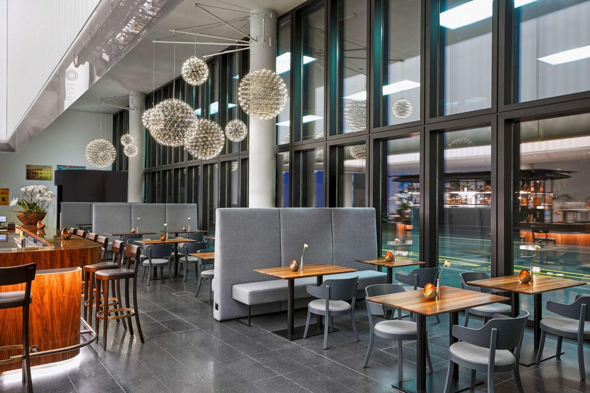 Hyperion Hotel Basel Luaran gambar