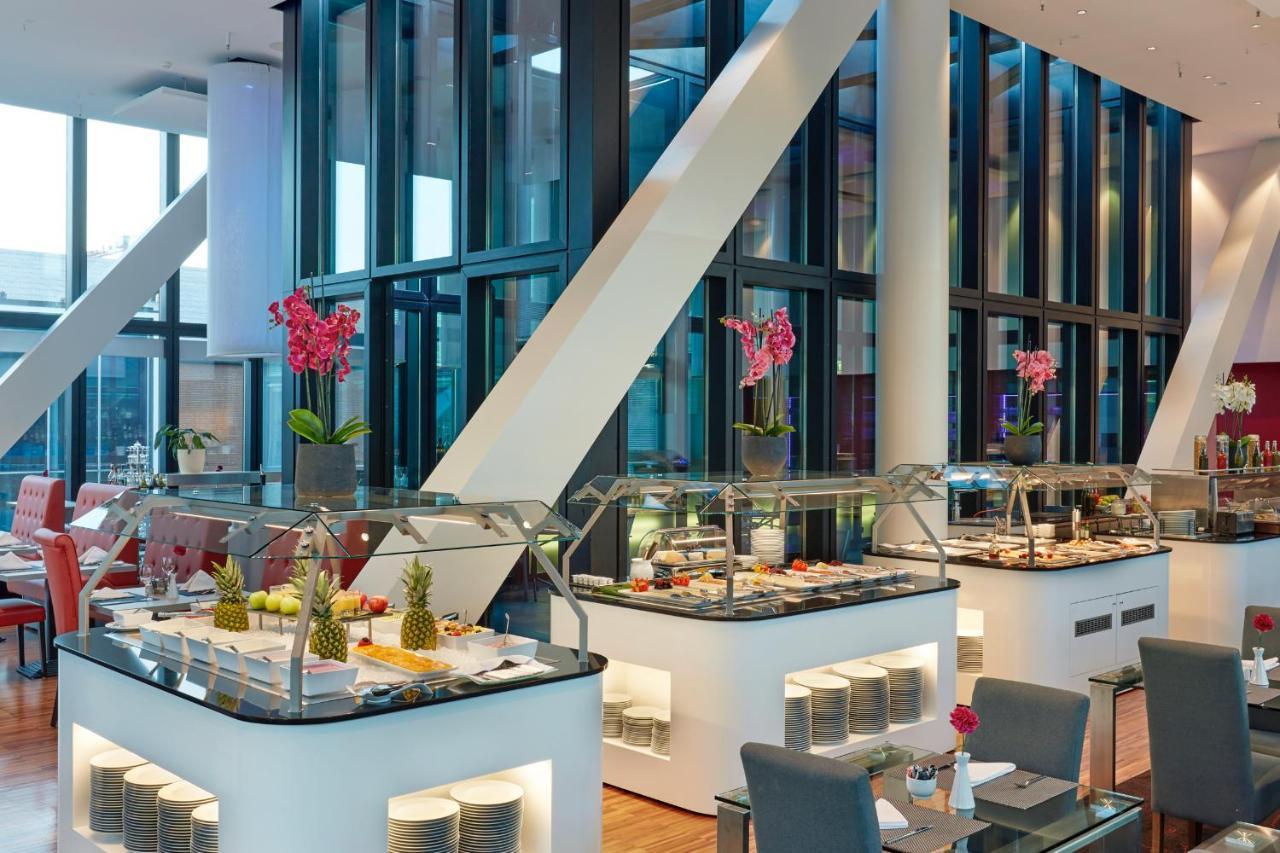 Hyperion Hotel Basel Luaran gambar